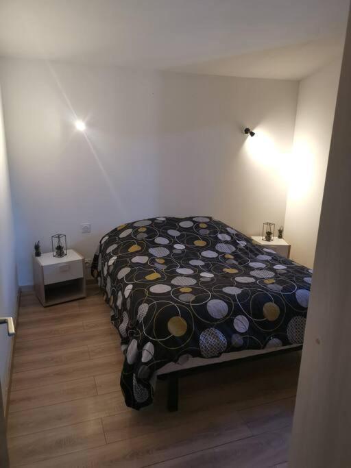 Haut De Villa Renovee En 2023 Saint-Maime Luaran gambar