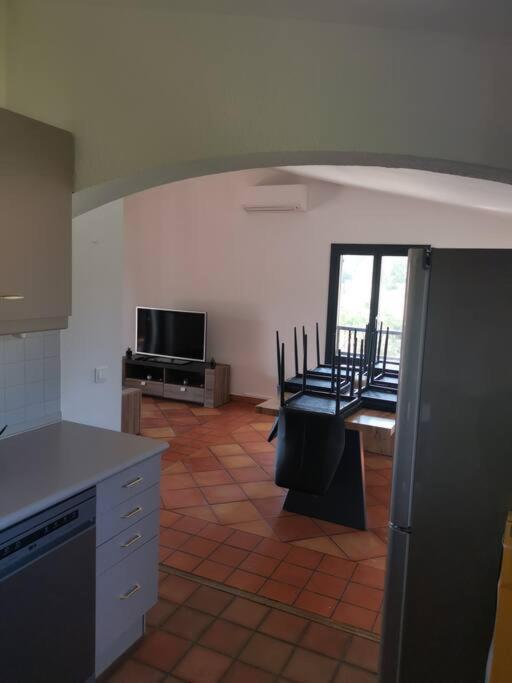 Haut De Villa Renovee En 2023 Saint-Maime Luaran gambar